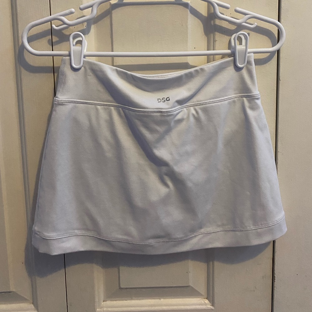 White tennis skirt